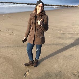 Meet your Posher, Jordann